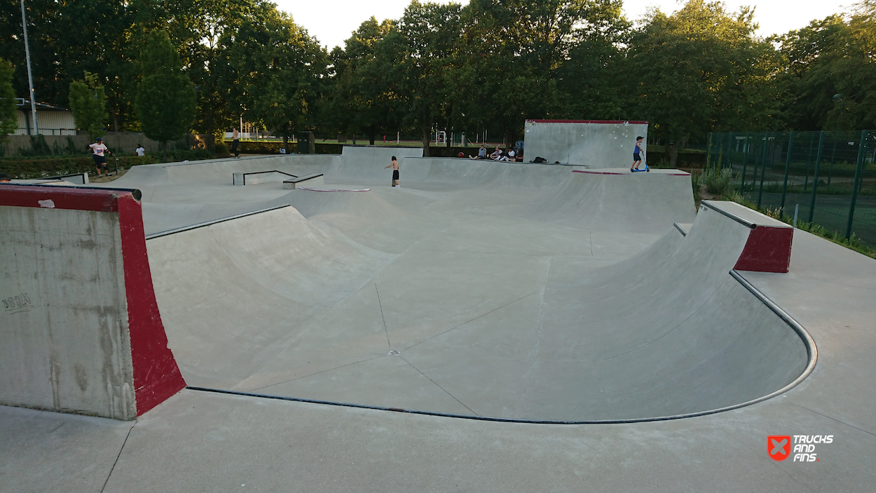 Zele skatepark